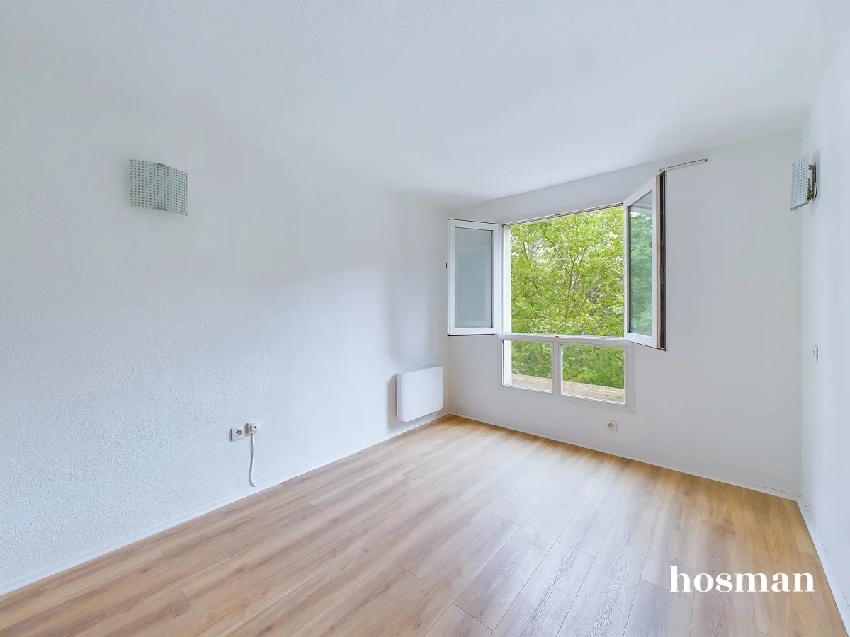 Appartement de 17.37 m² à Courbevoie