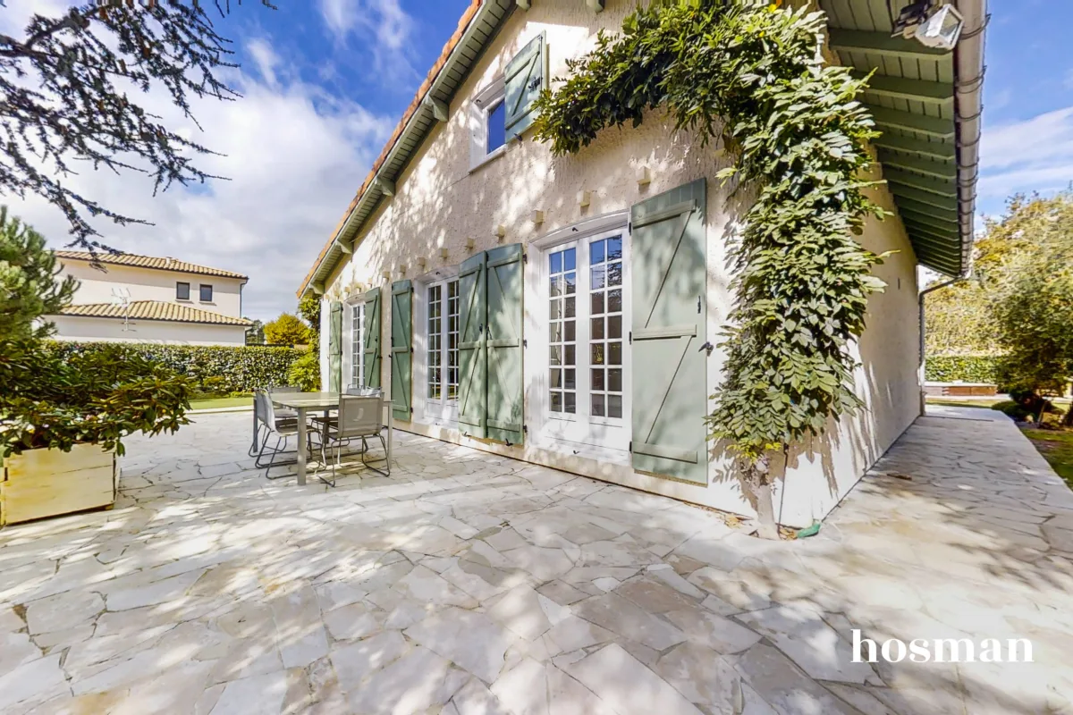 Maison de 130.0 m² à Saint-Jean-d'Illac