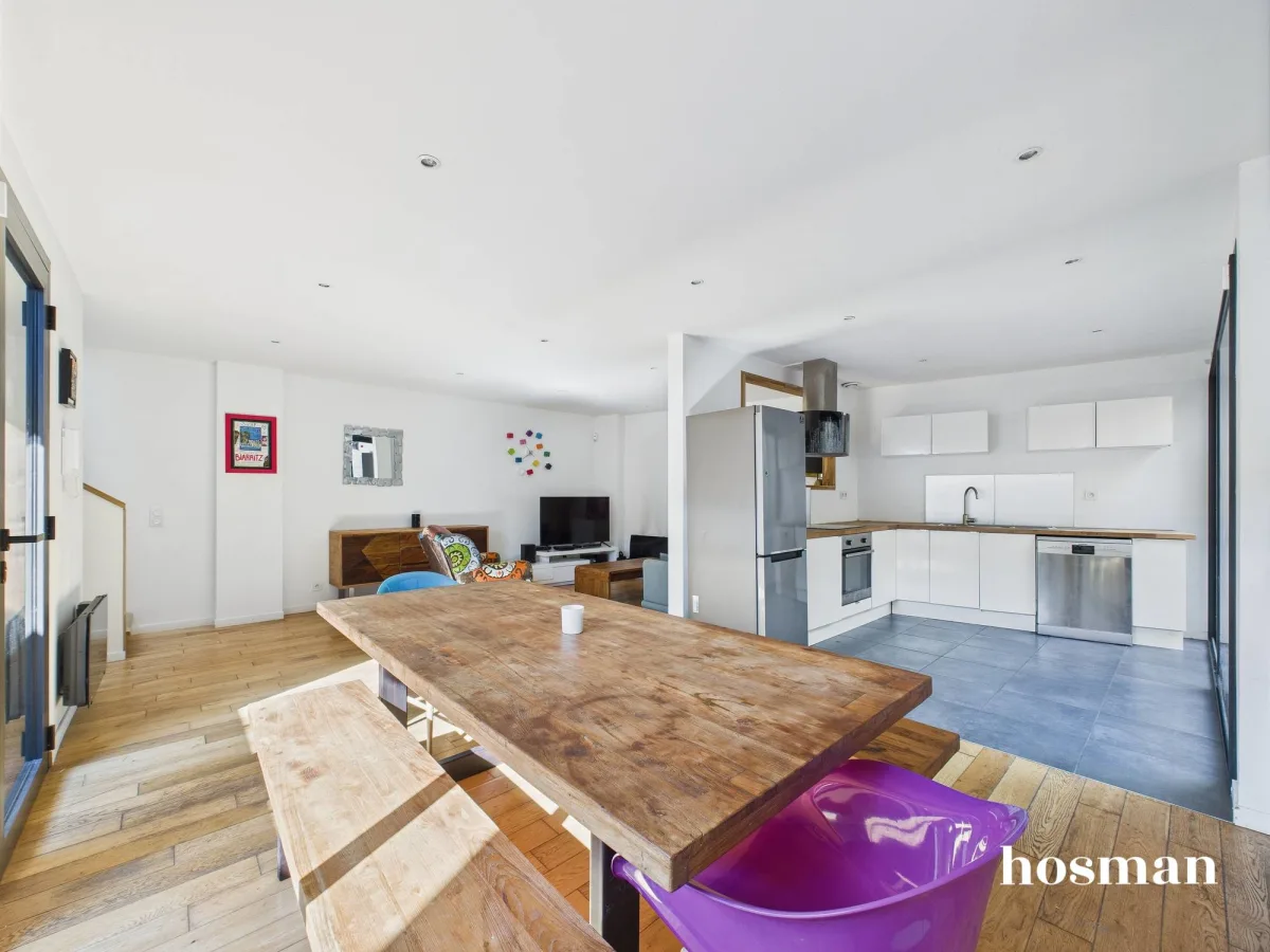 Maison de 100.0 m² à Bordeaux