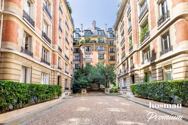 Appartement de 217.0 m² à Paris