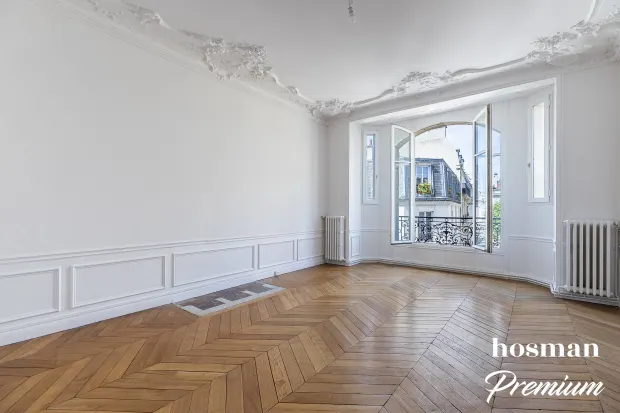 Appartement de 121.0 m² à Paris
