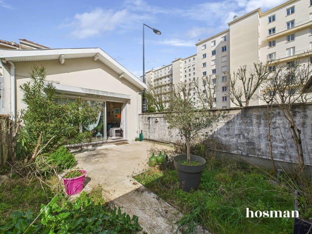 Maison de 96.0 m² à Bordeaux
