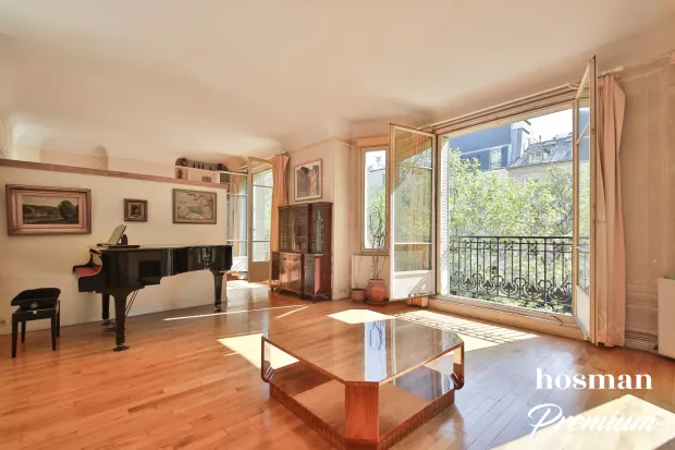 Appartement de 166.0 m² à Paris