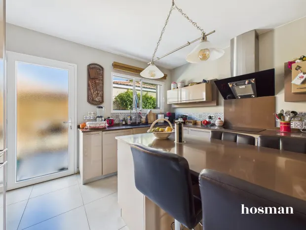 Maison de 167.0 m² à Mérignac