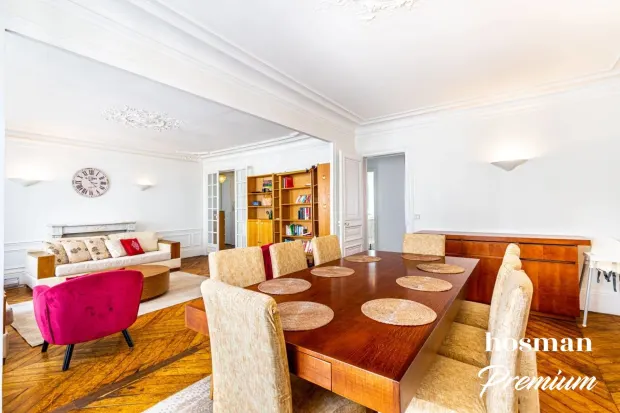 Appartement de 130.0 m² à Paris