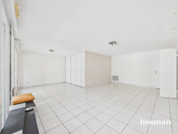 Appartement de 106.0 m² à Bordeaux