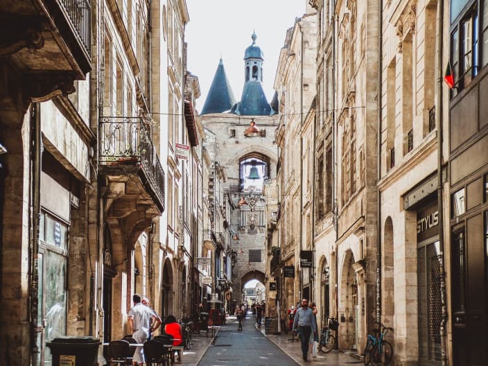 article Hosman part révolutionner l’immobilier à Nantes à Bordeaux