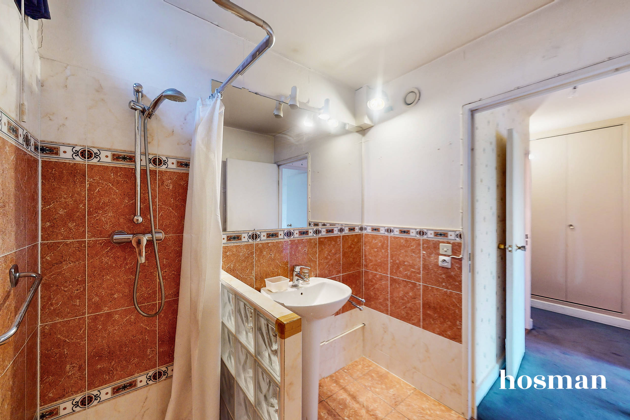 Photo 15 - Appartement 99.76 Courbevoie