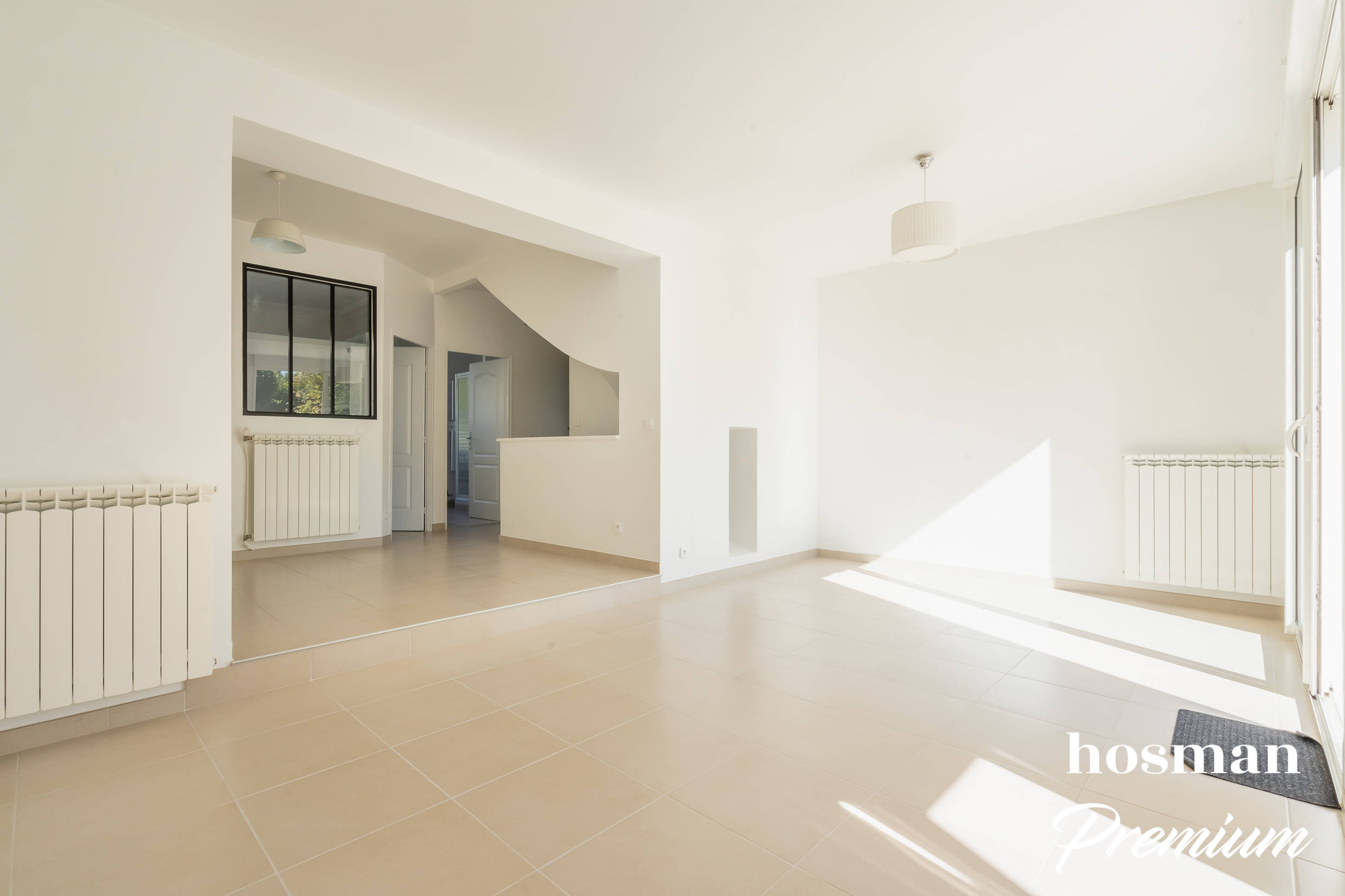 Photo 2 - Maison 161.43 Suresnes