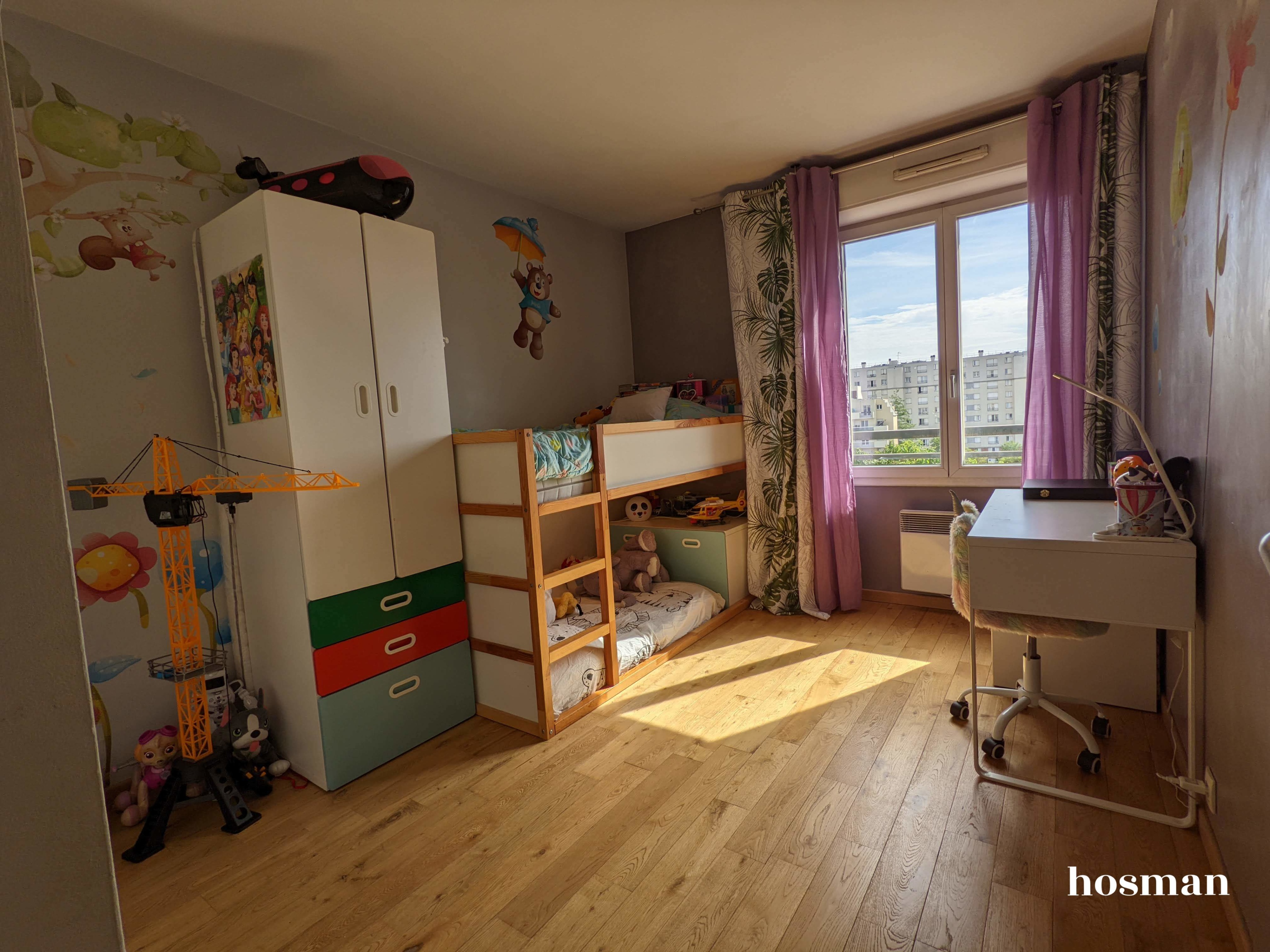 Photo 8 - Appartement 65.1 Courbevoie