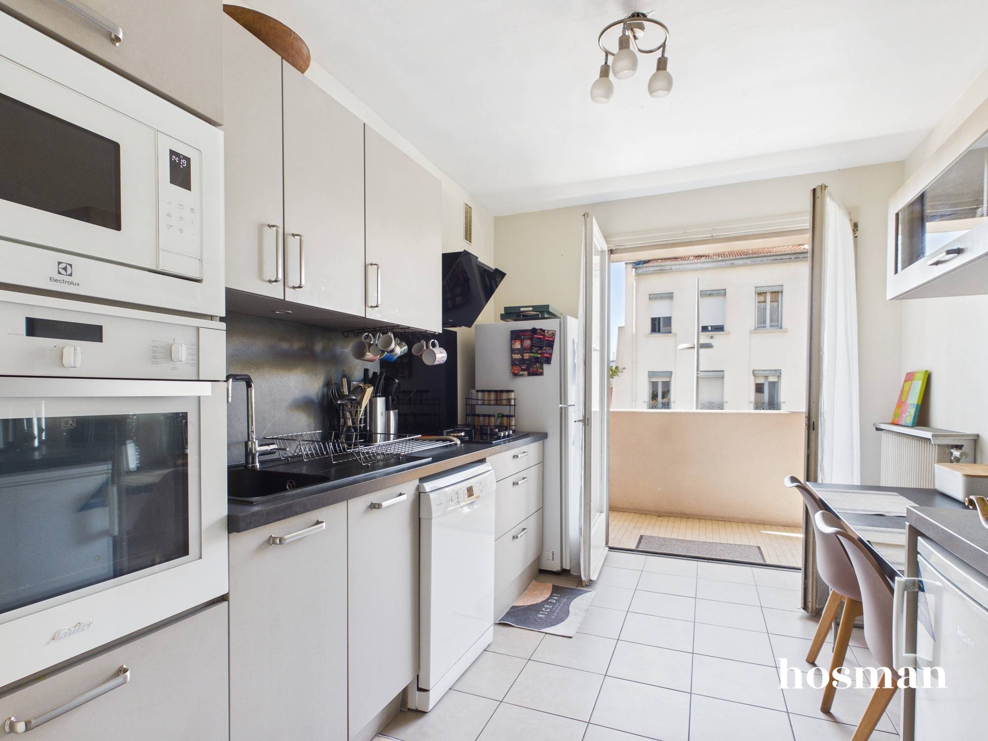 Photo 3 - Appartement 91.82 Villeurbanne