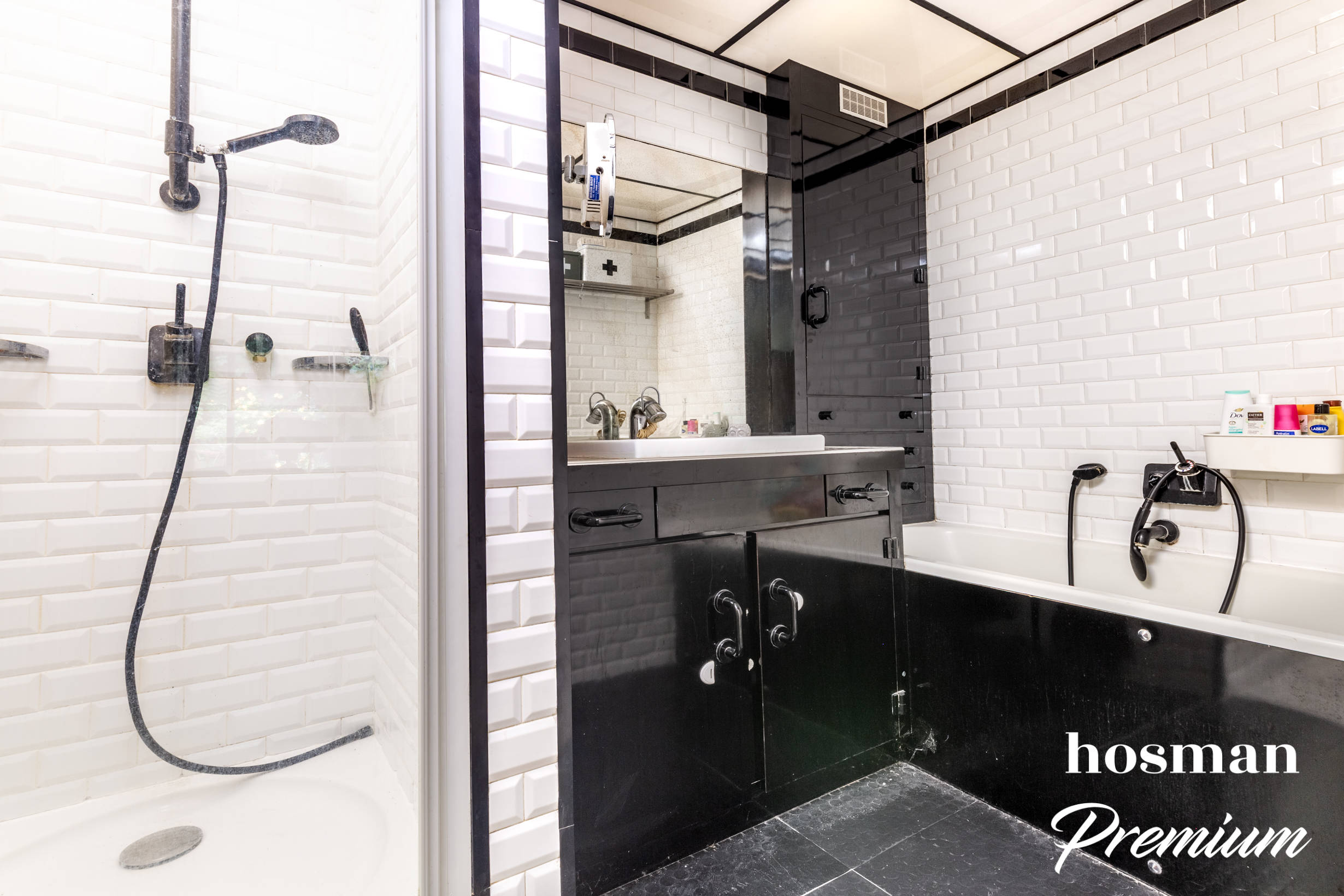 Photo 9 - Maison 184.0 Suresnes