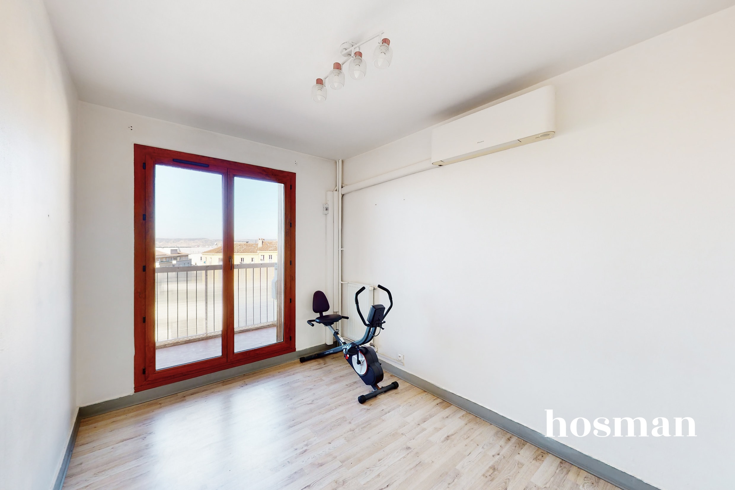 Photo 10 - Appartement 76.55 Marseille