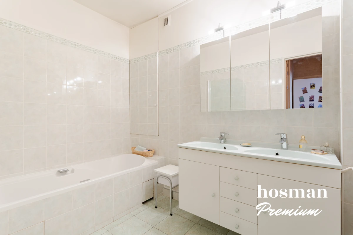 Appartement de 110.4 m² à Paris