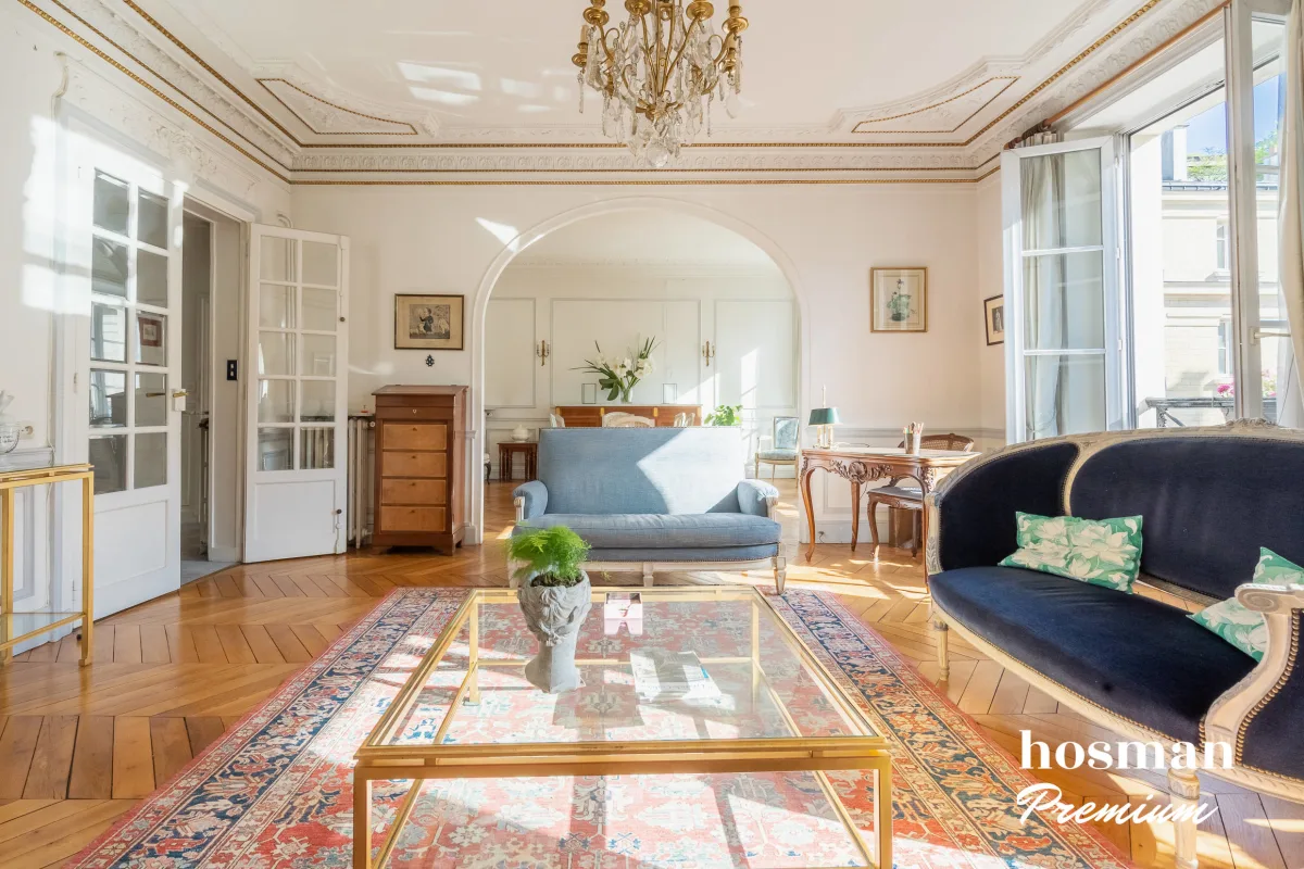 Appartement de 150.0 m² à Paris