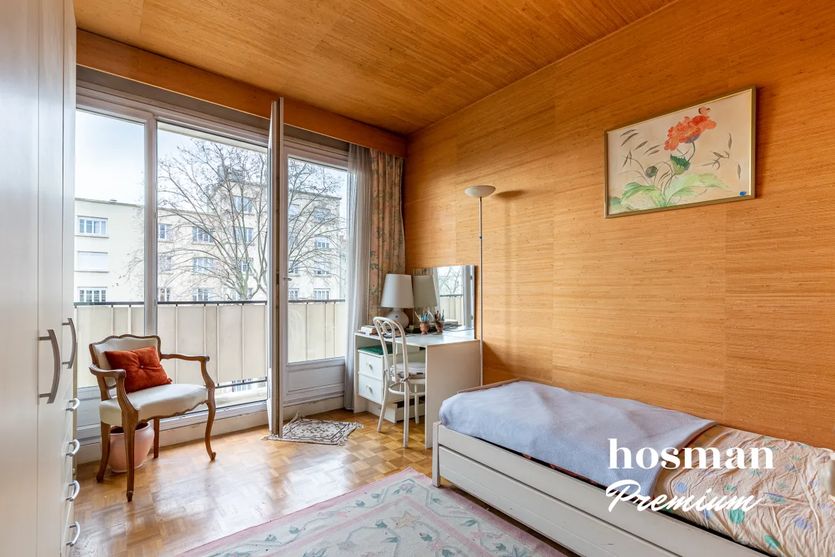 Appartement de 127.0 m² à Courbevoie