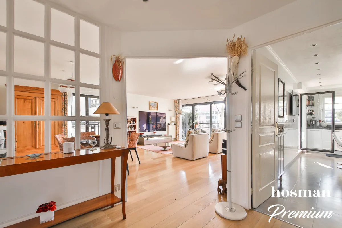 Appartement de 132.83 m² à Paris