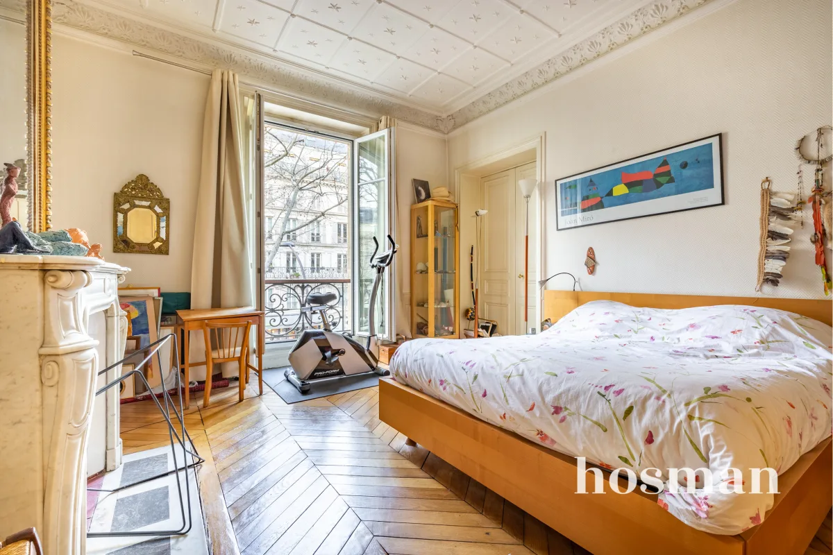 Appartement de 162.0 m² à Paris