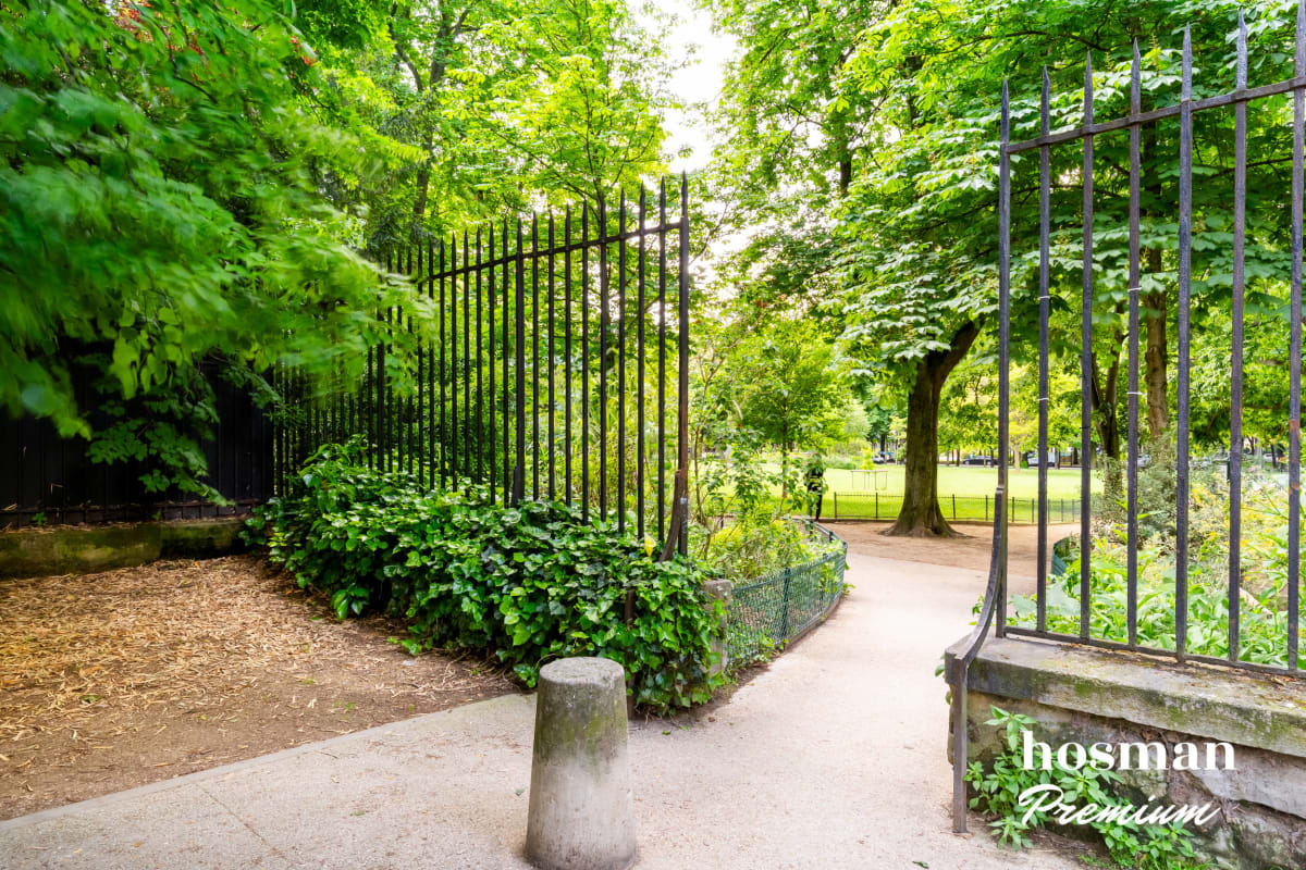 Appartement de 201.38 m² à Paris