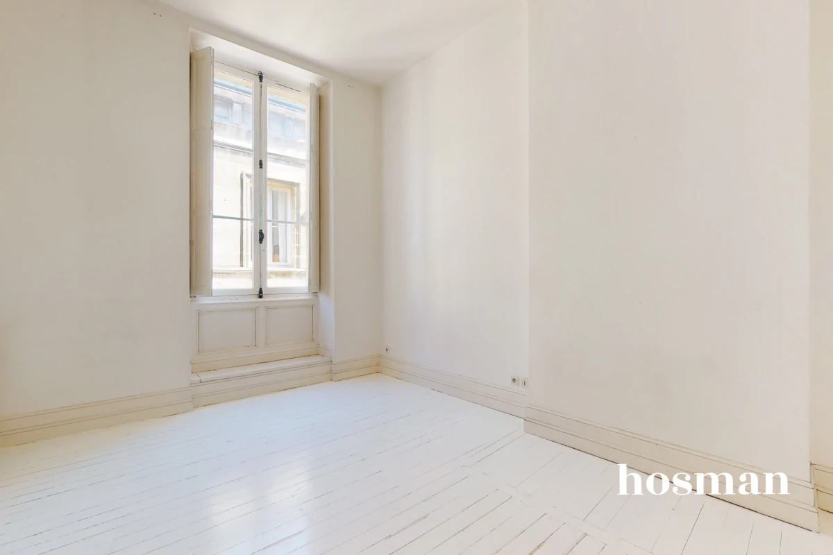 Appartement de 155.0 m² à Bordeaux