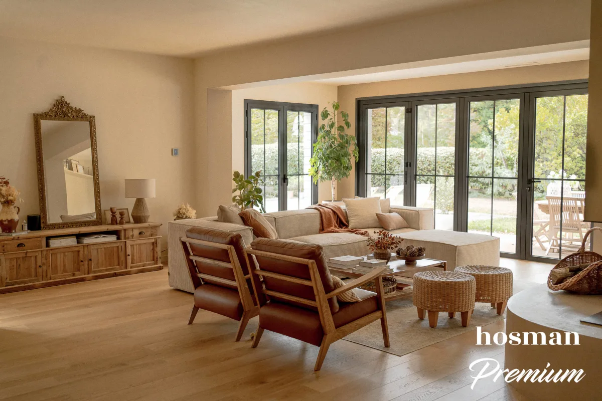 Maison de 180.0 m² à Saint-Sulpice-et-Cameyrac