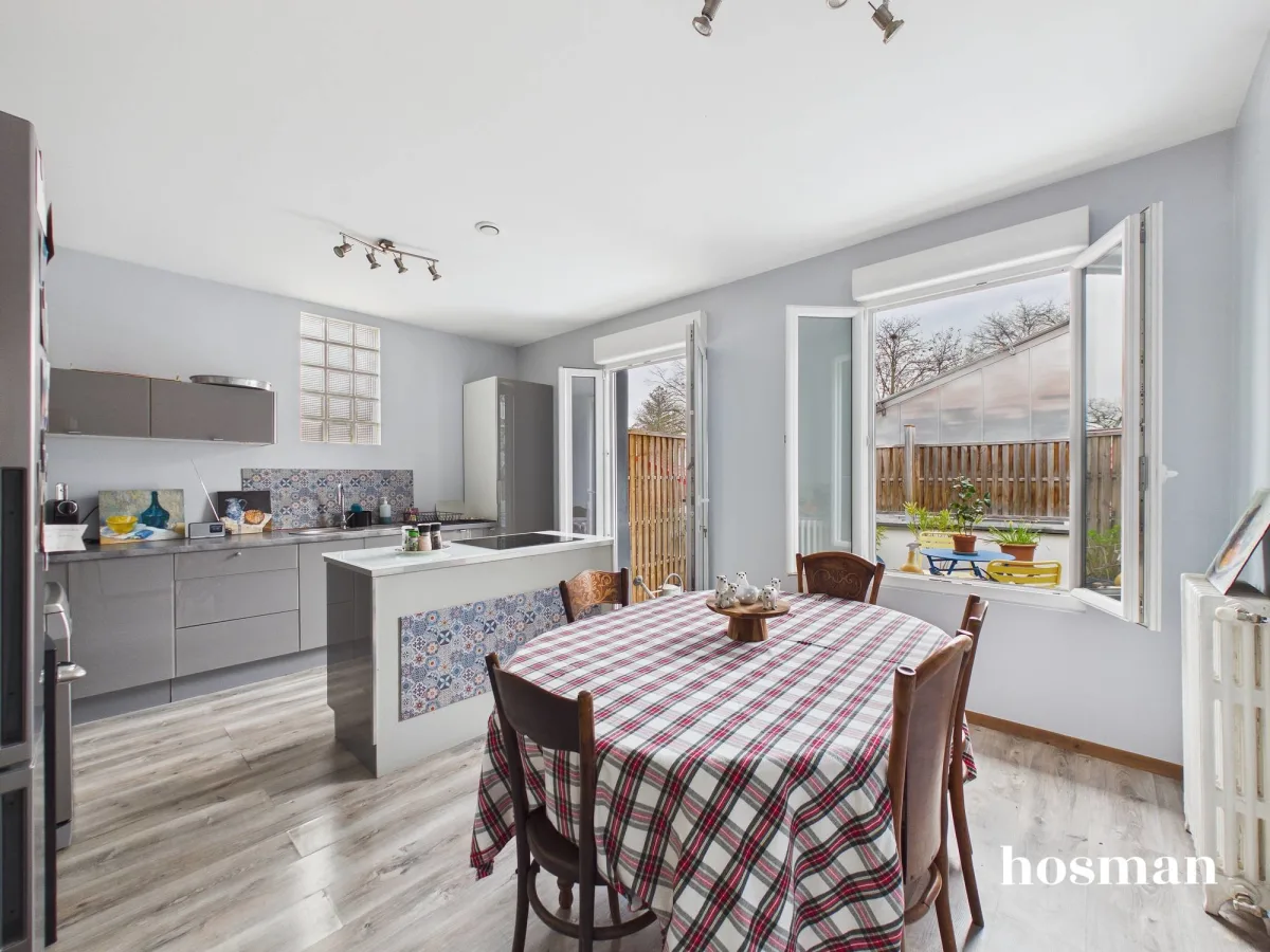 Maison de 225.0 m² à Saint-Maur-des-Fossés