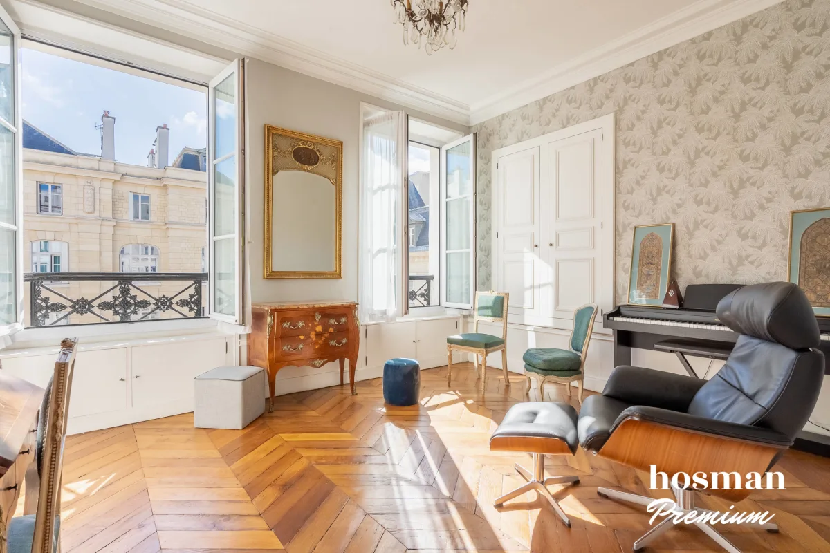 Appartement de 150.0 m² à Paris