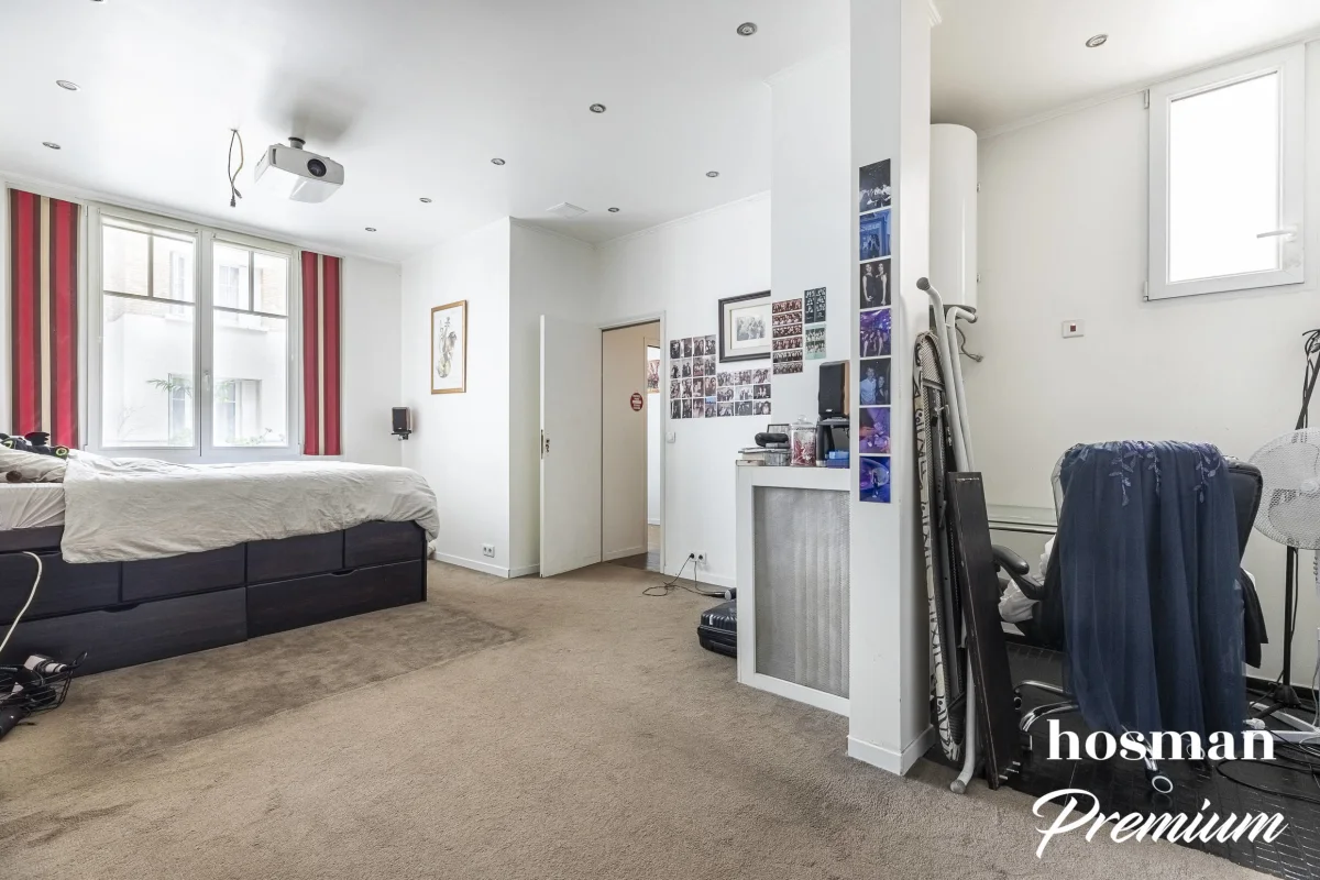 Appartement de 136.0 m² à Paris