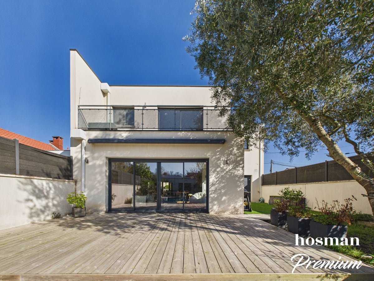 Maison de 160.0 m² à Bordeaux