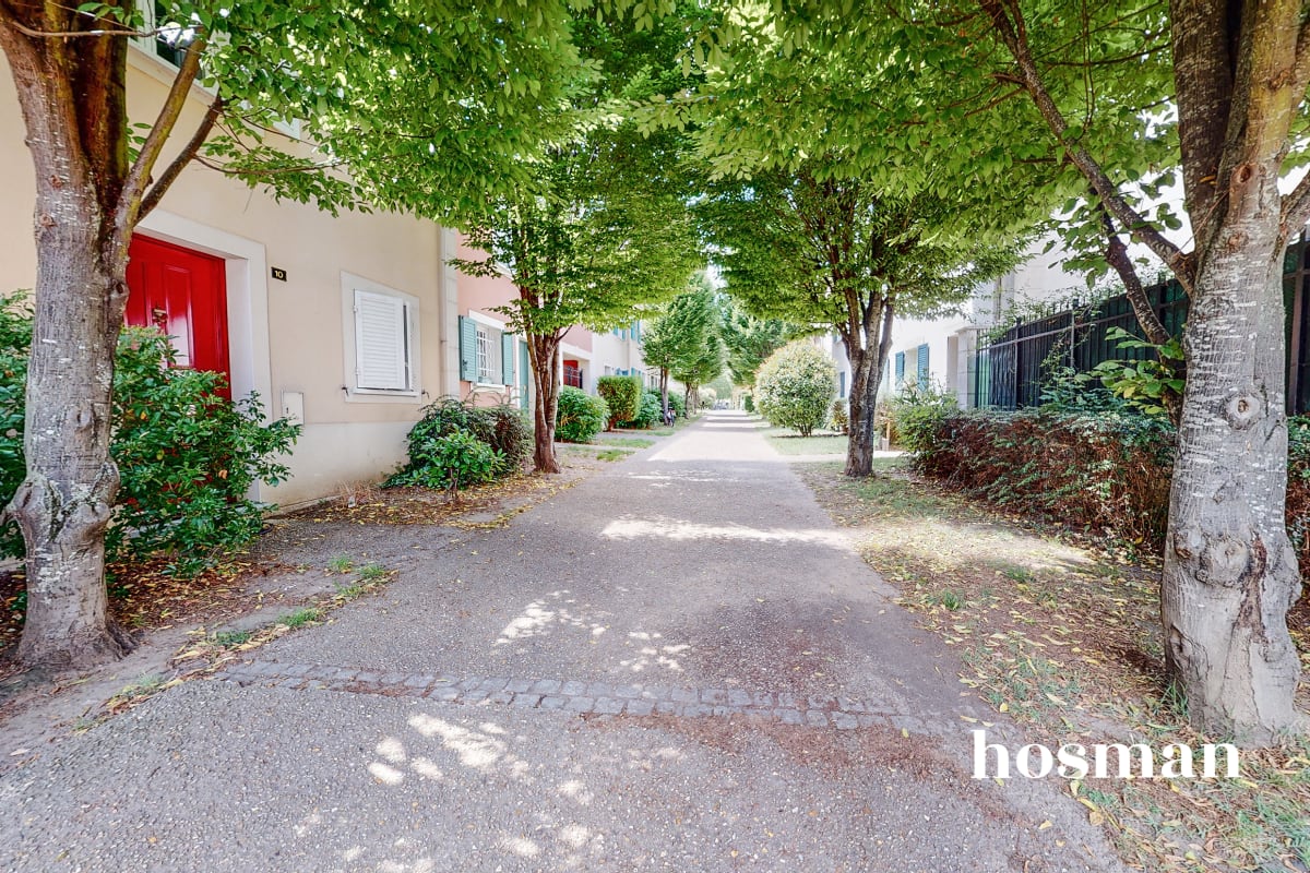 Maison de 106.0 m² à Alfortville