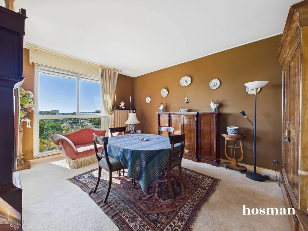 Appartement de 147.0 m² à Bordeaux