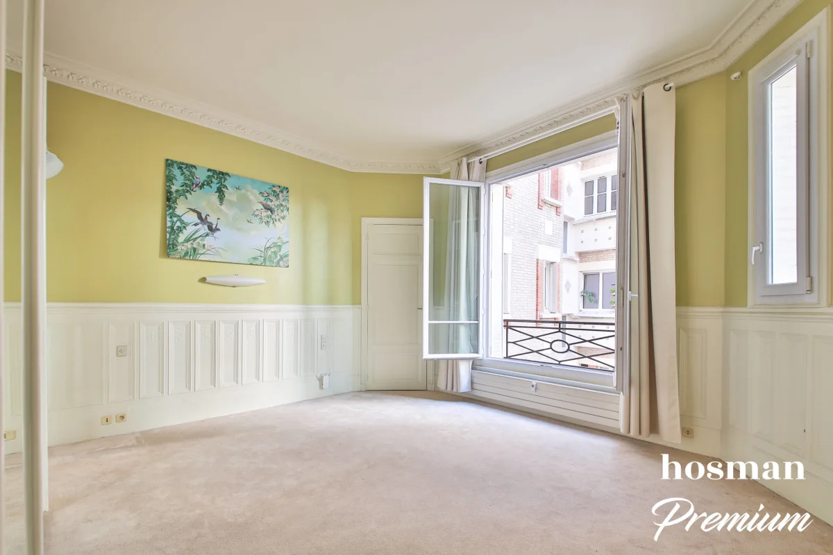 Appartement de 166.0 m² à Paris