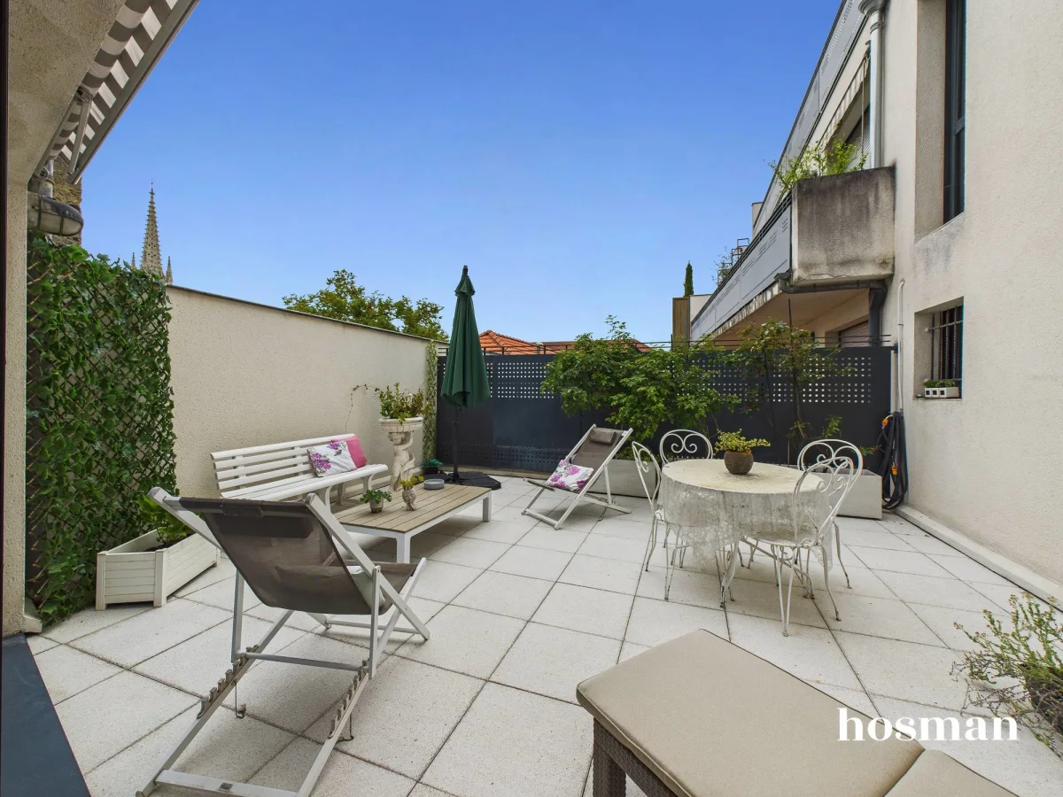 Appartement de 123.0 m² à Bordeaux