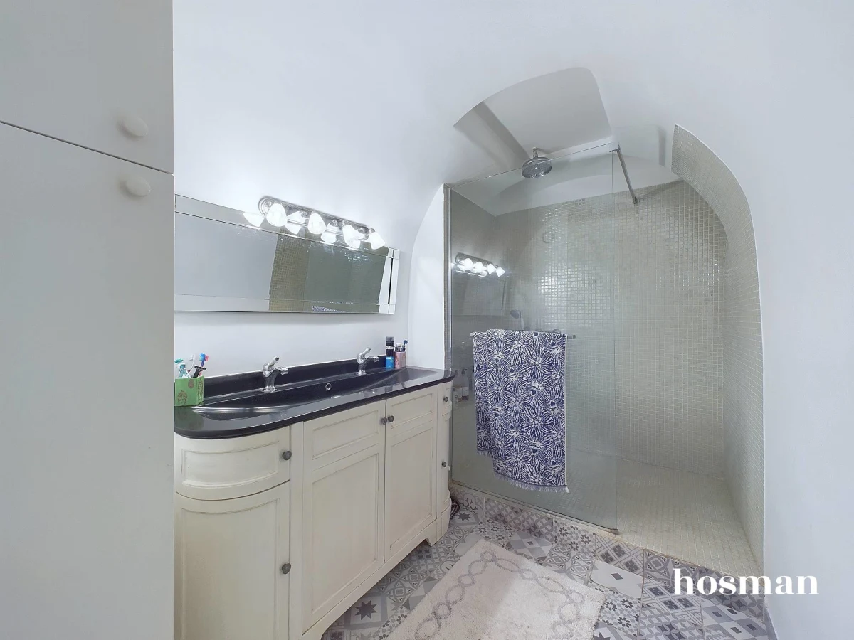 Appartement de 105.0 m² à Paris