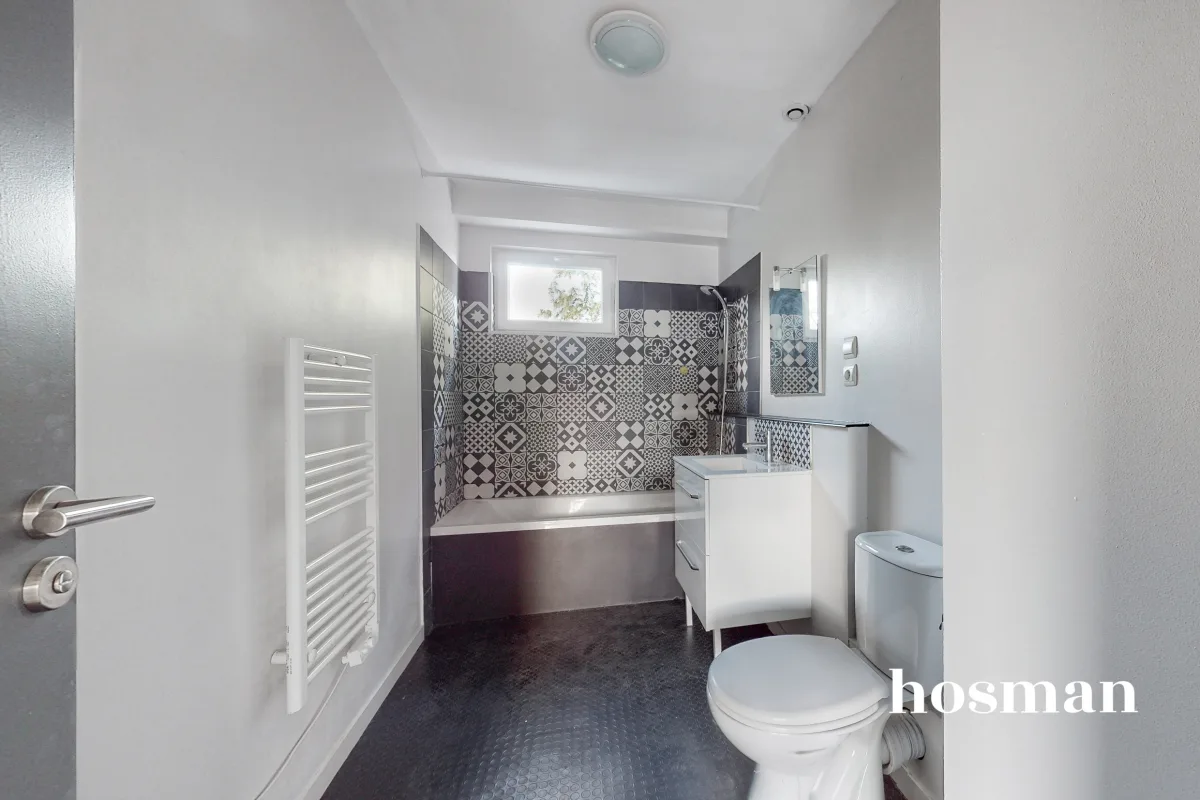 Maison de 125.0 m² à Mérignac