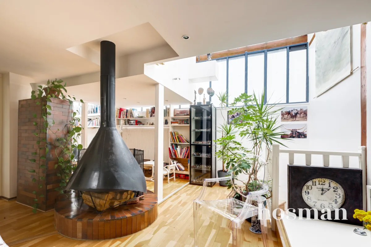 Loft atelier de 138.0 m² à Paris