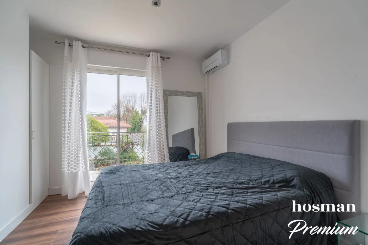 Maison de 298.0 m² à Mérignac