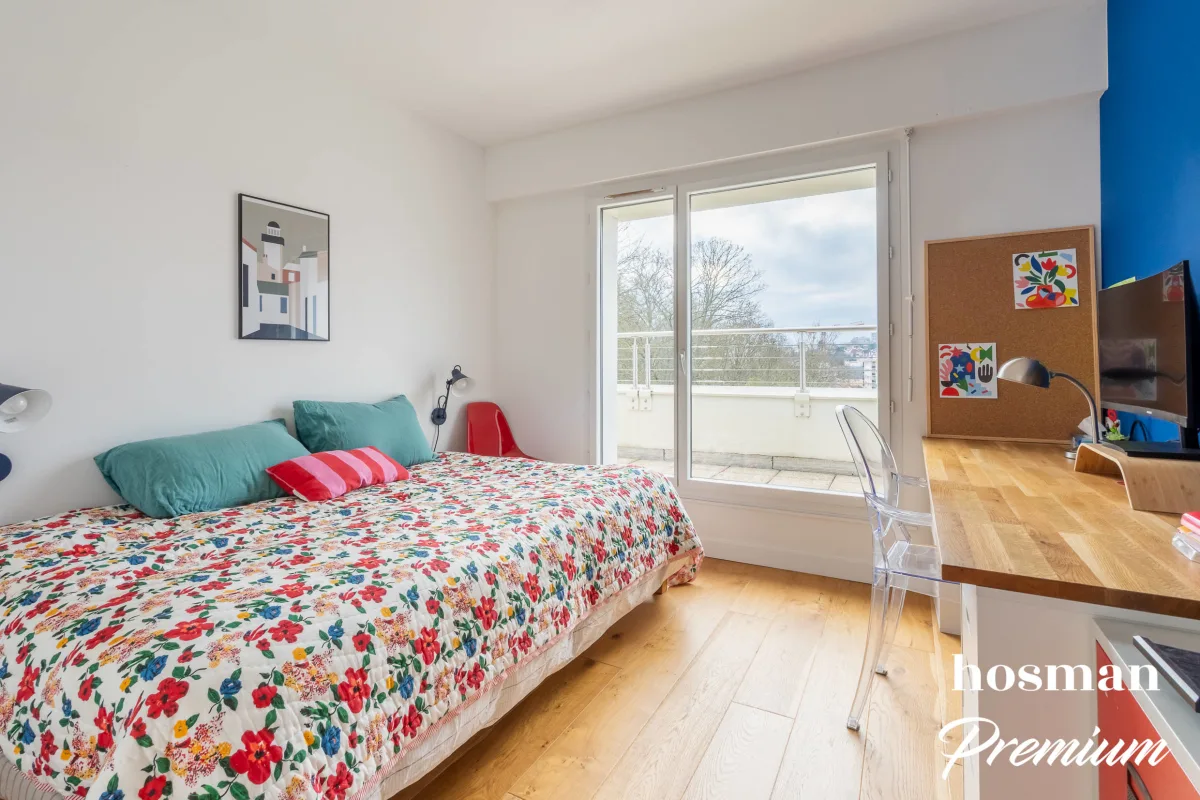 Appartement de 211.0 m² à Sèvres