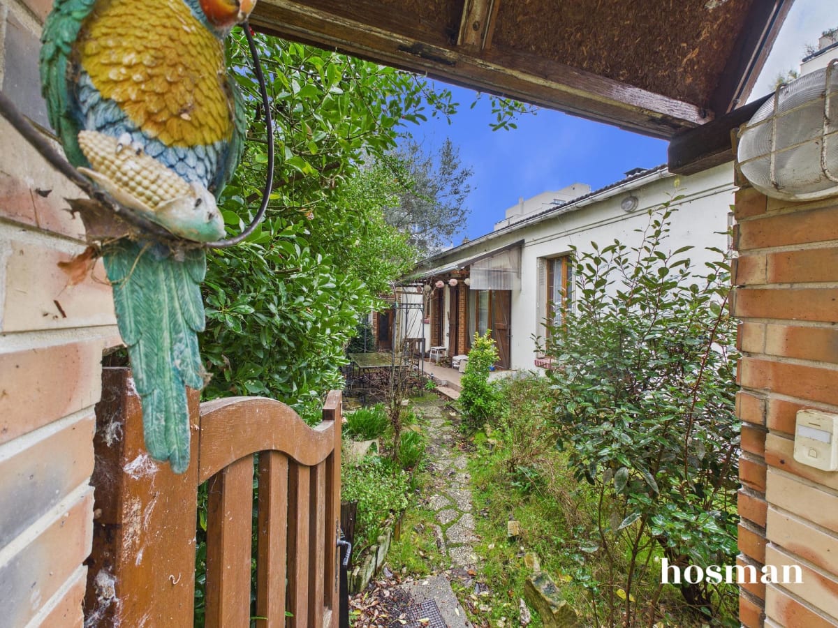 Maison de 80.0 m² à Suresnes