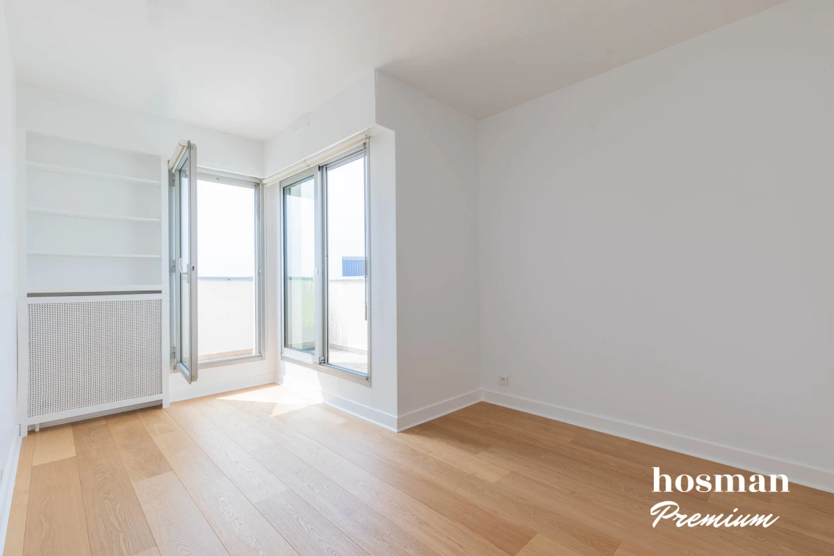 Appartement de 105.6 m² à Courbevoie