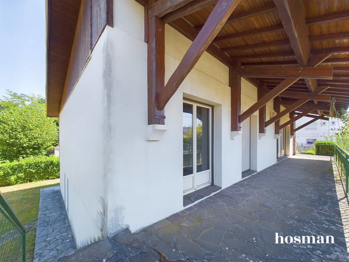 Maison de 120.0 m² à Pessac