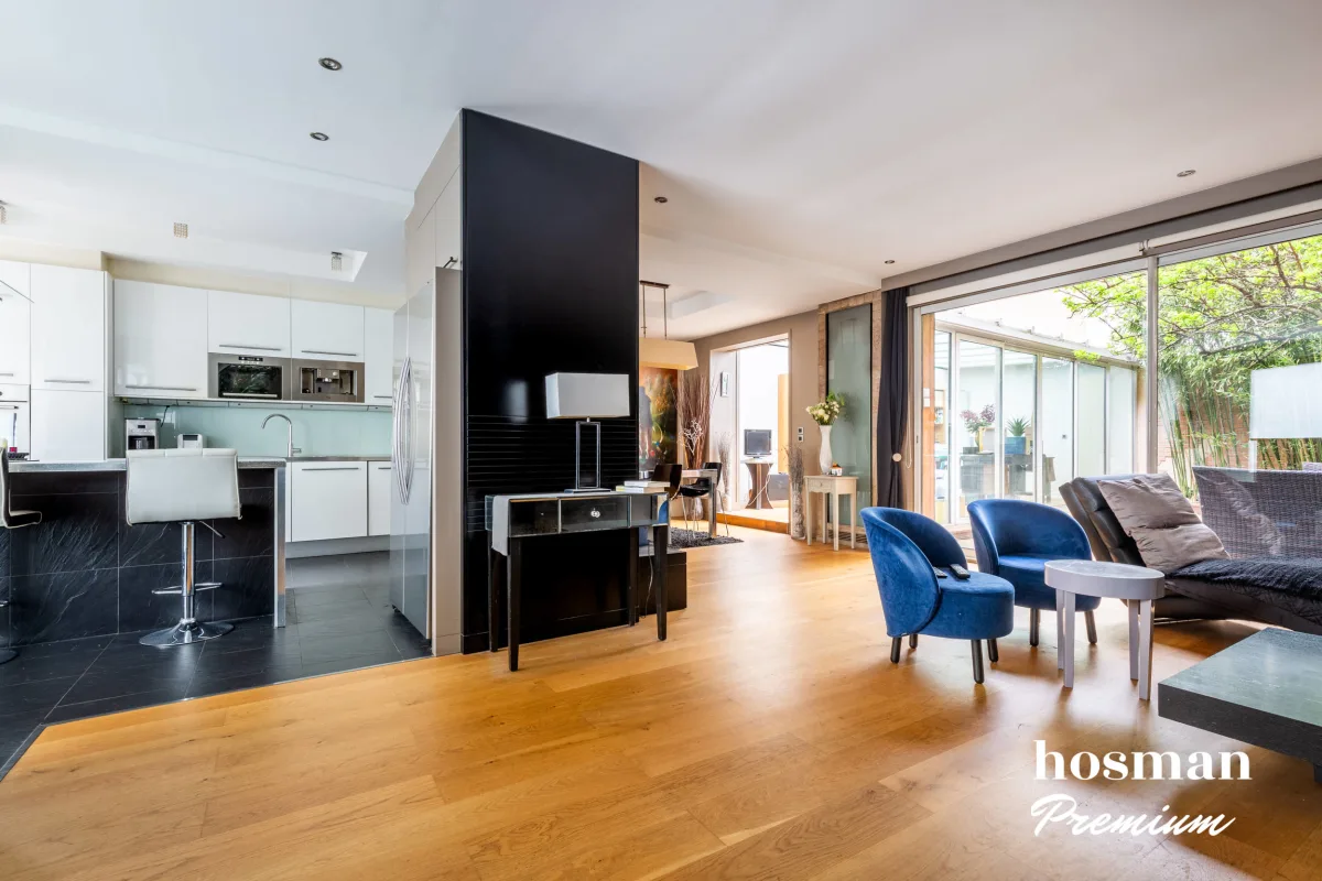 Maison de 166.0 m² à Suresnes