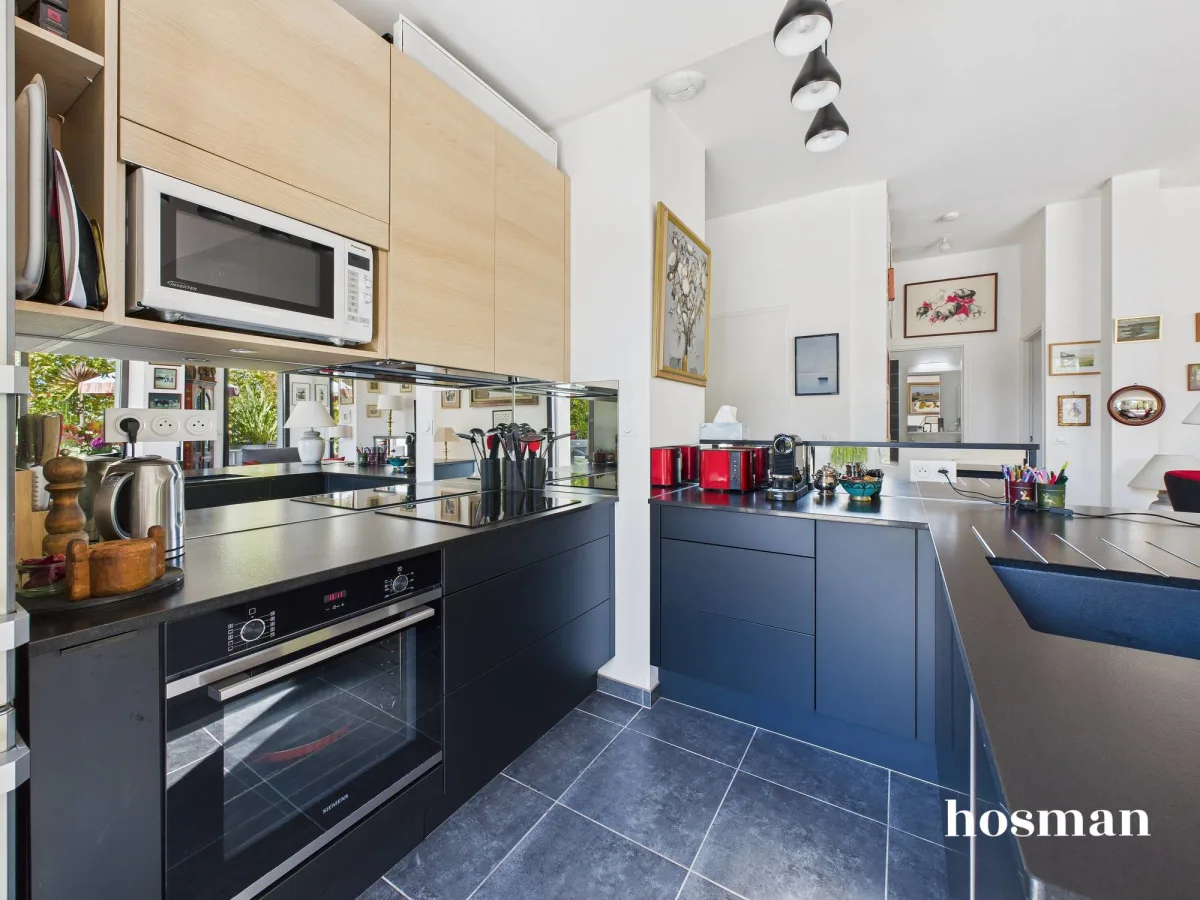 Appartement de 98.0 m² à Bordeaux