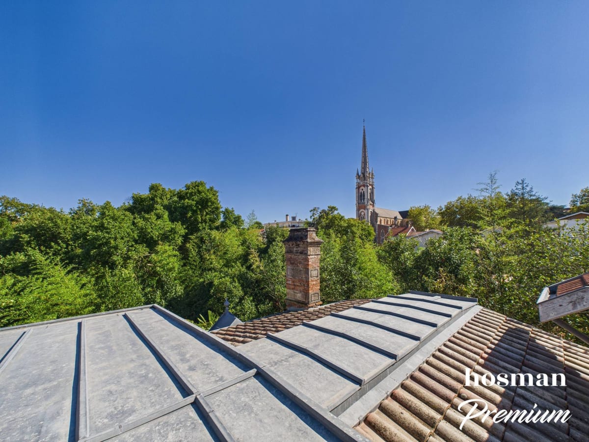 Maison de 300.0 m² à Arcachon