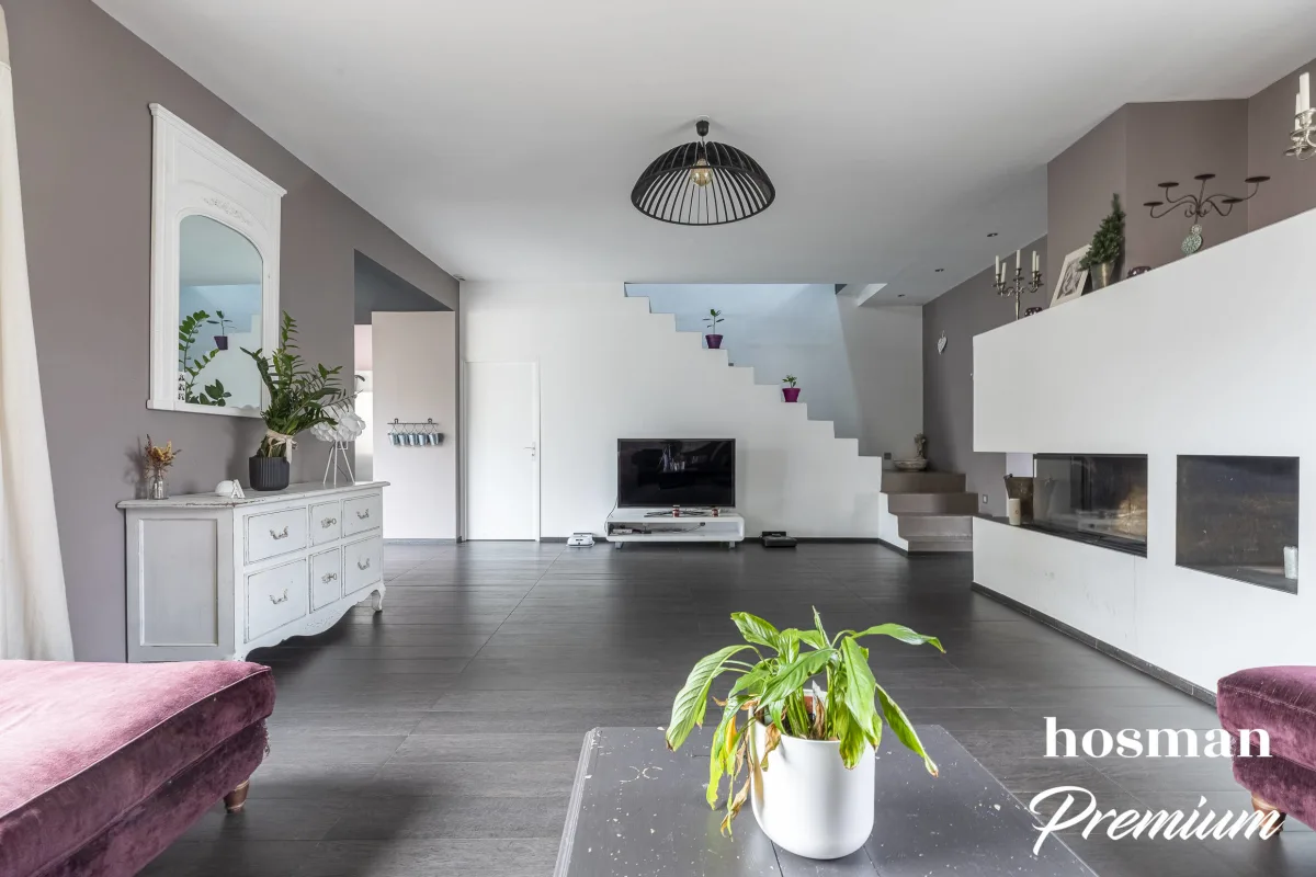 Maison de 300.0 m² à Gennevilliers
