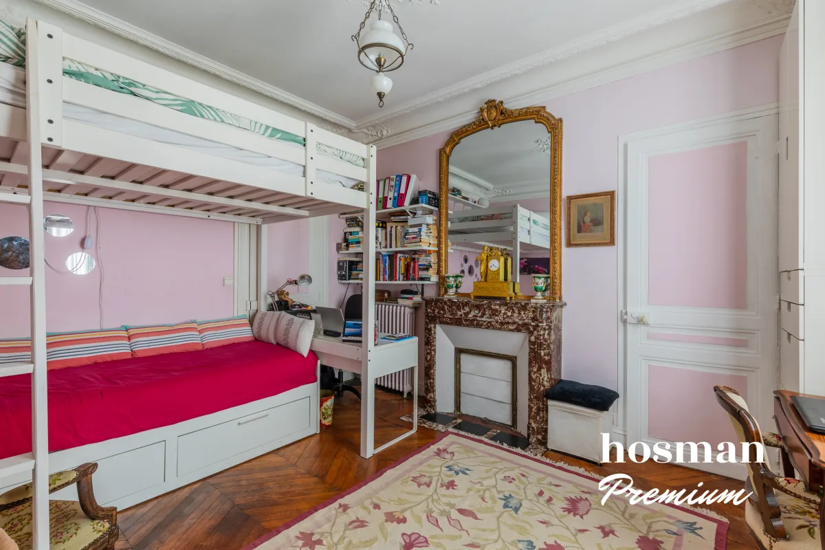 Appartement de 134.36 m² à Paris