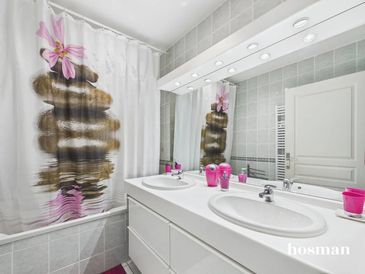 Appartement de 109.67 m² à Décines-Charpieu