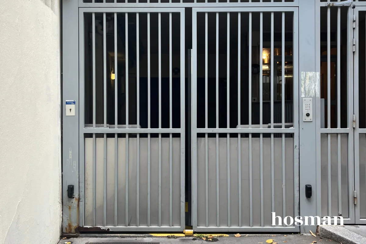 Parking de 11.5 m² à Paris