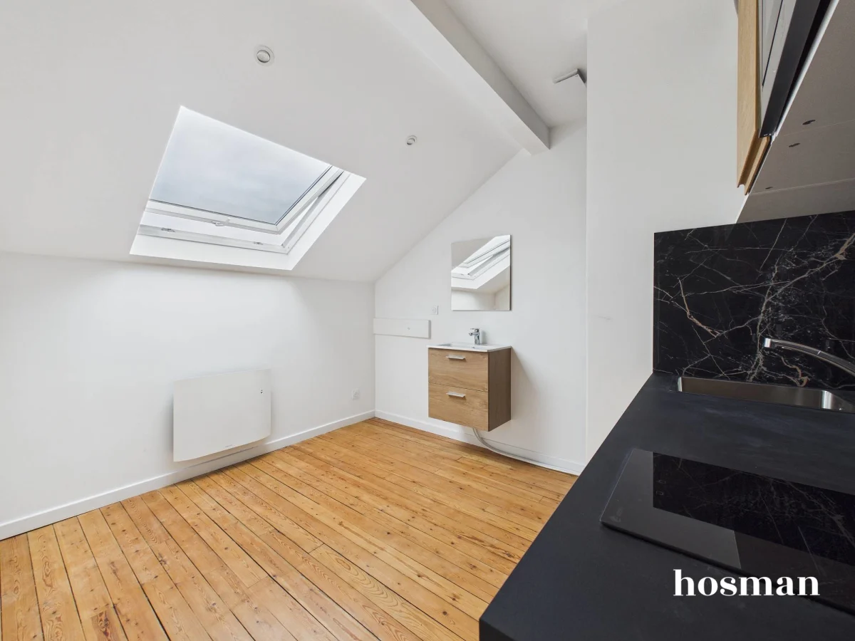 Appartement de 8.42 m² à Versailles