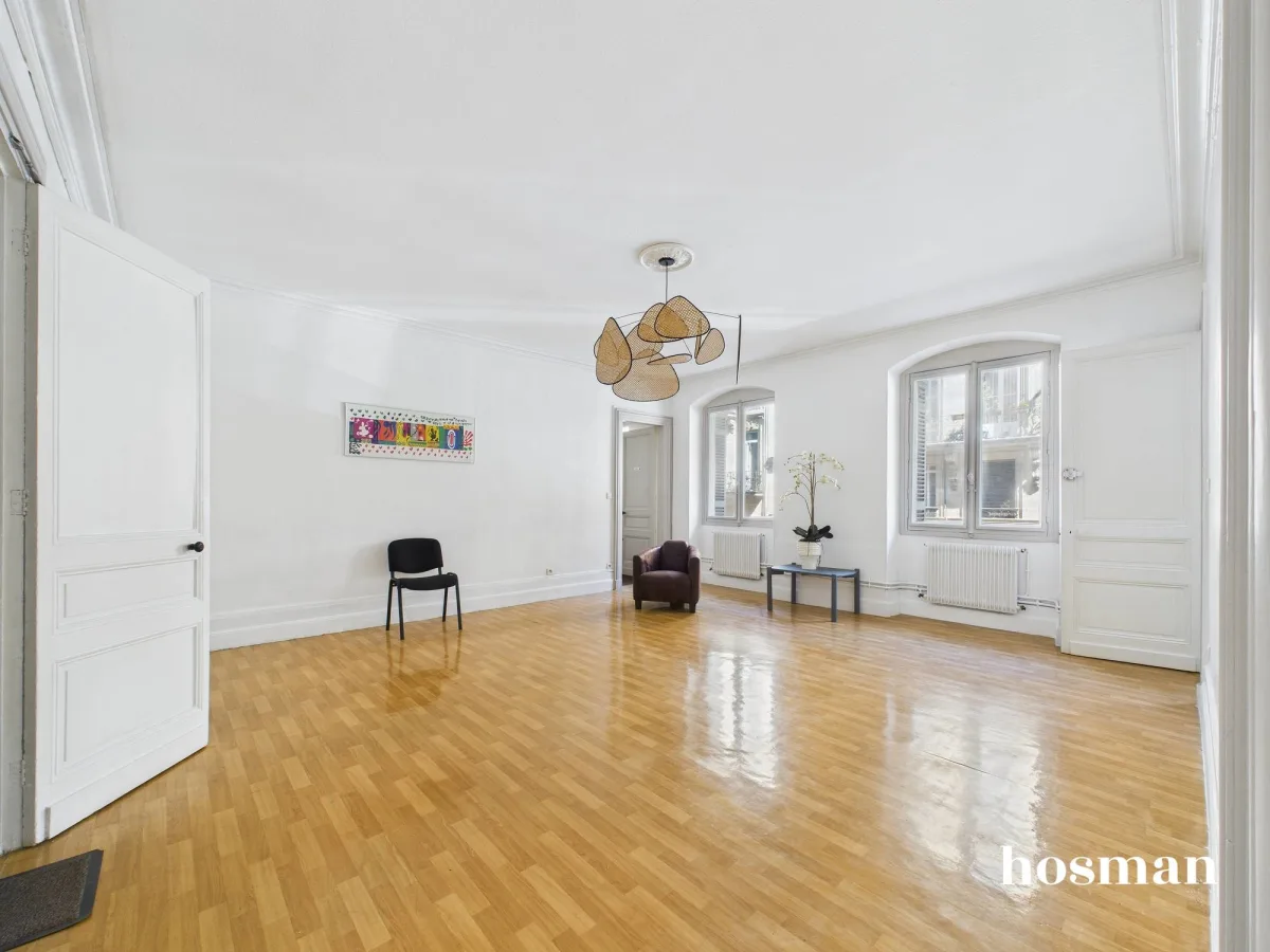 Appartement de 126.0 m² à Bordeaux